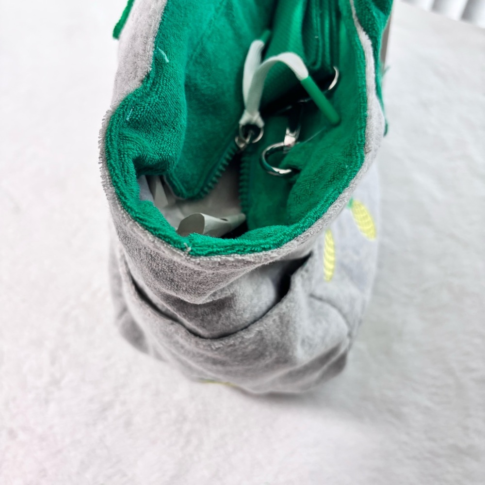 Wildfox Pineapple Gray‎ and Green Crossbody Bag with Adjustable Strap - Picture 12 of 14